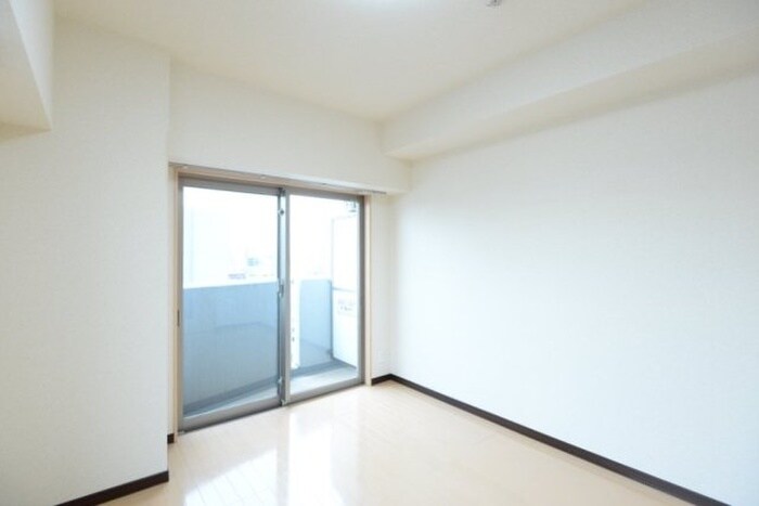 物件内観写真12　(居室)