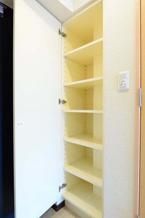 物件内観写真19　(靴箱)