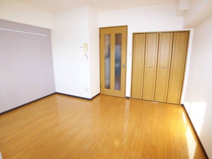 物件内観写真5　(居室)