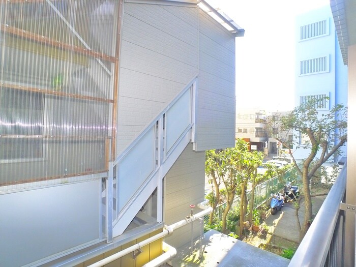 物件内観写真18　(室内からの展望)