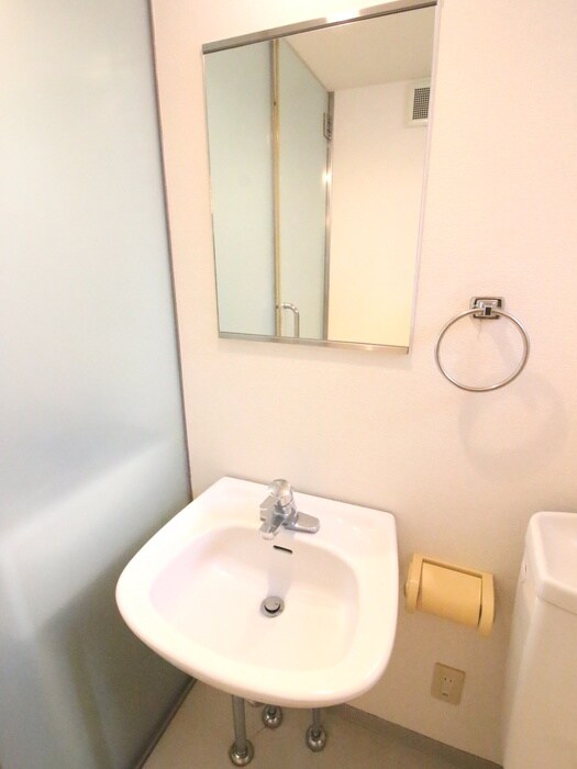 物件内観写真11　(洗面)