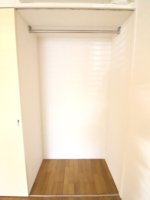 物件内観写真14　(収納)