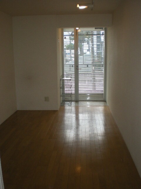 物件内観写真16　(居室)