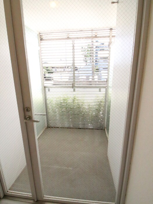 物件内観写真20　(玄関)