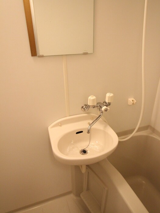 物件内観写真11　(洗面)