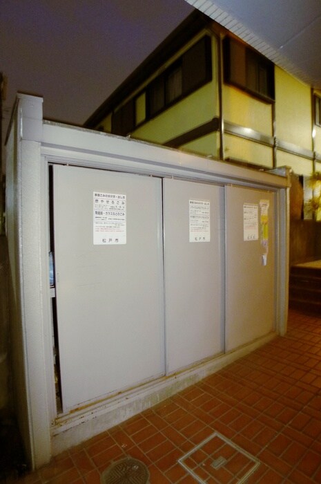 物件外観写真6　(建物設備)