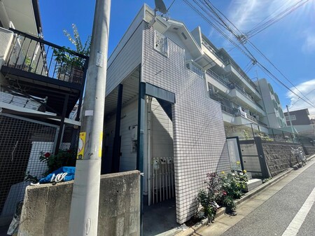 ヴィラホワイト下井草外観写真