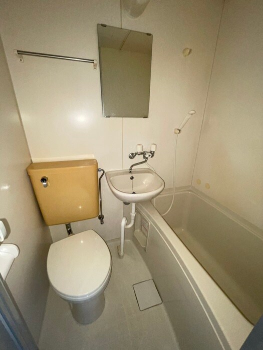 物件内観写真12　(バス／シャワールーム等)