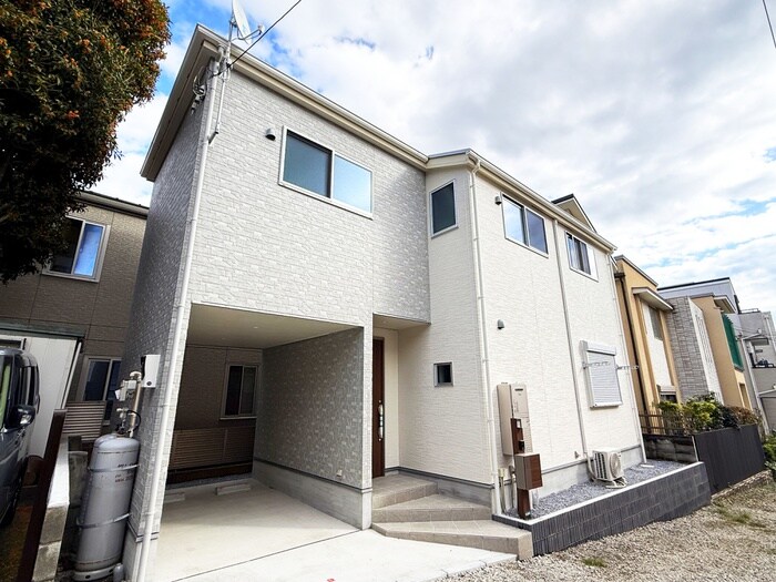 物件外観写真1　(建物設備)