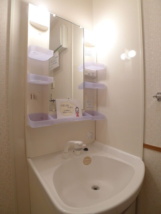 物件内観写真9　(洗面)