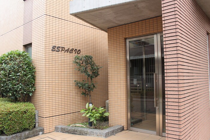 物件外観写真5　(エントランス部分)