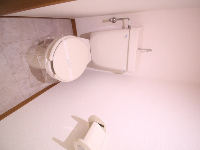 物件内観写真12　(トイレ)