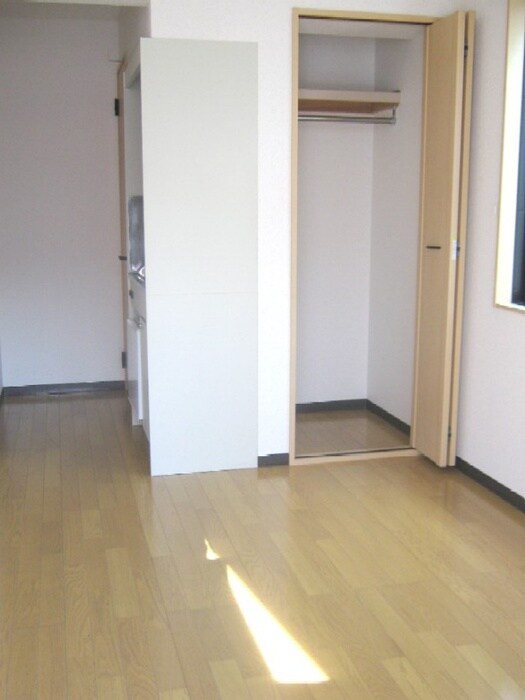 物件内観写真13　(居室)