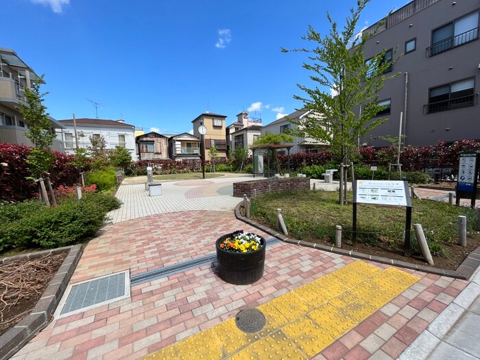 物件外観写真5　(周辺環境)