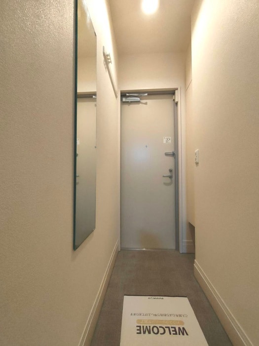 物件内観写真17　(玄関)