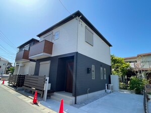 アキュラＢ棟外観写真