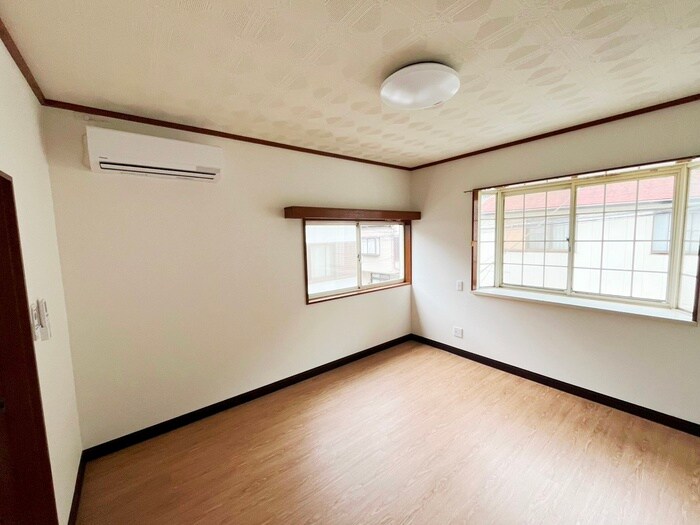 物件内観写真8　(居室)