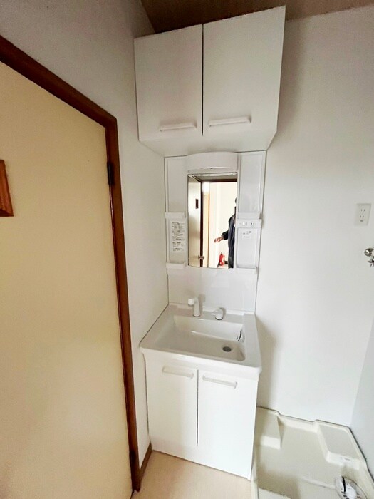 物件内観写真12　(洗面)