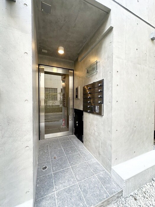 セレス八広のエントランス部分