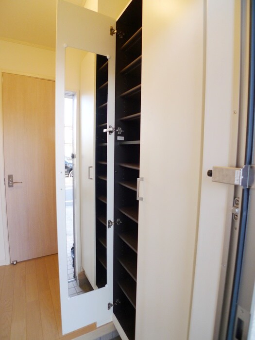 物件内観写真21　(靴箱)