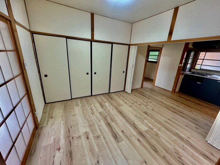 物件内観写真9　(居室)