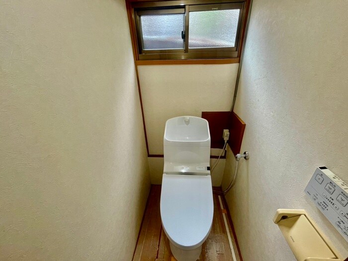 物件内観写真14　(トイレ)