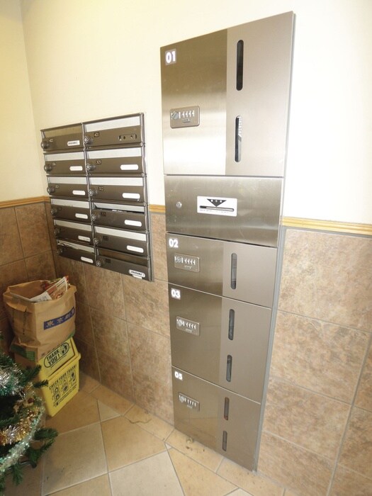 物件外観写真4　(建物設備)