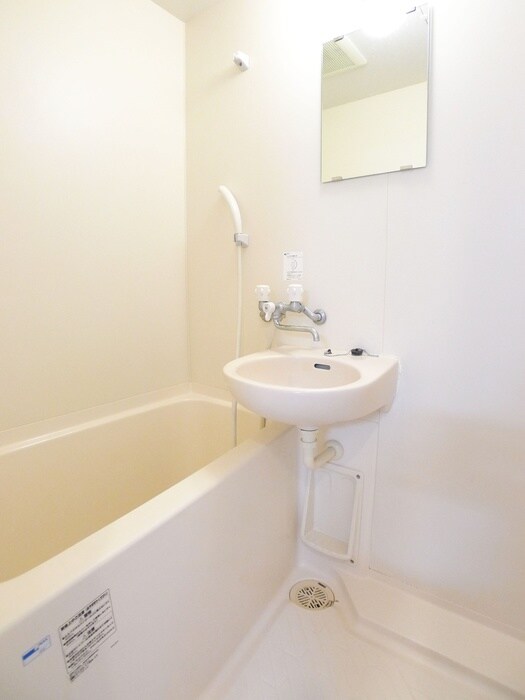 物件内観写真10　(バス／シャワールーム等)