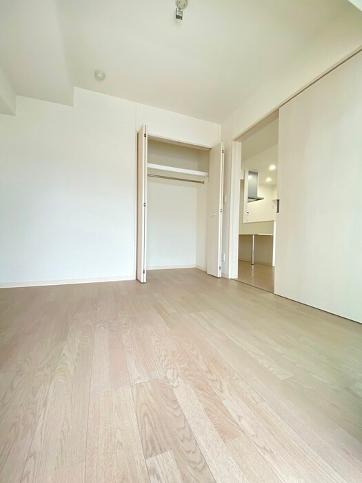 物件内観写真10　(居室)