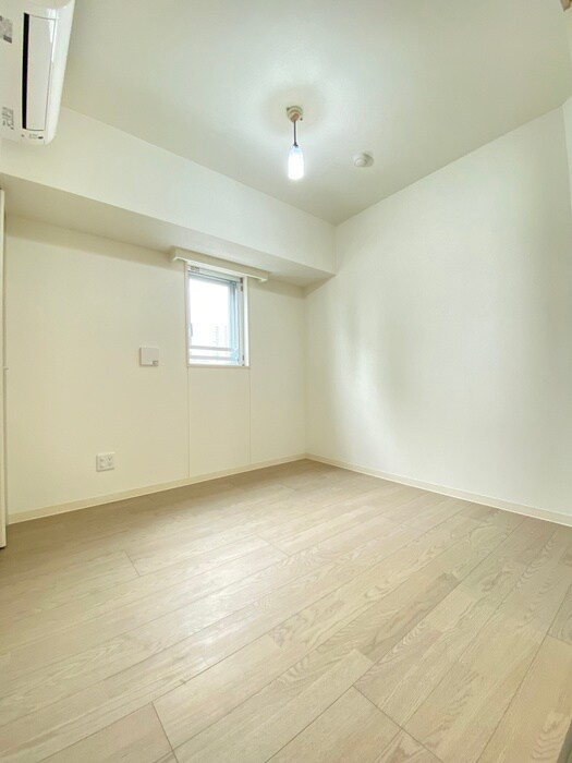 物件内観写真13　(居室)