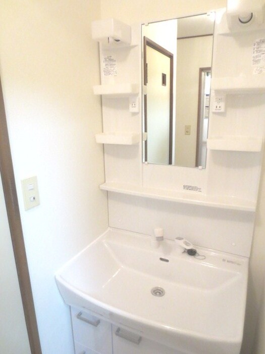 物件内観写真12　(洗面)