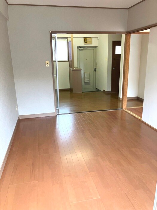 物件内観写真6　(居室)