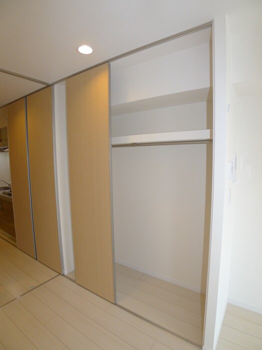 物件内観写真11　(収納)