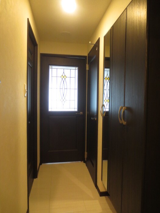 物件内観写真17　(廊下)