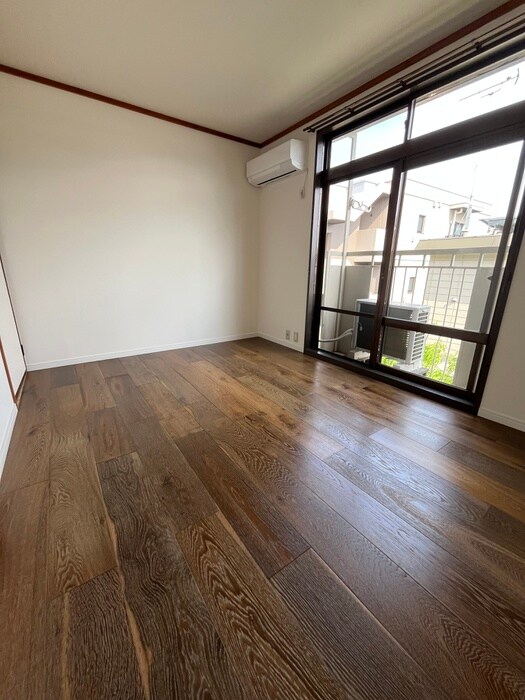 物件内観写真6　(居室)