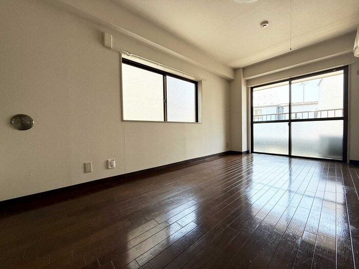 物件内観写真19　(居室)