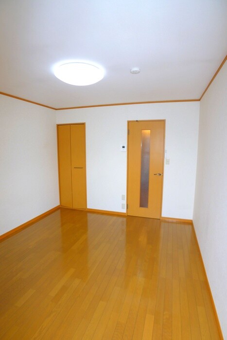 物件内観写真6　(居室)