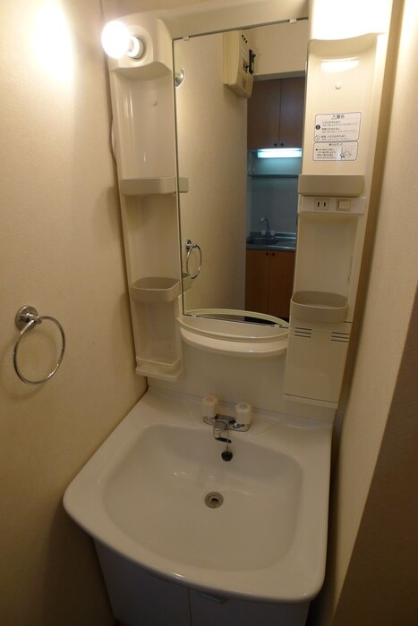 物件内観写真12　(洗面)