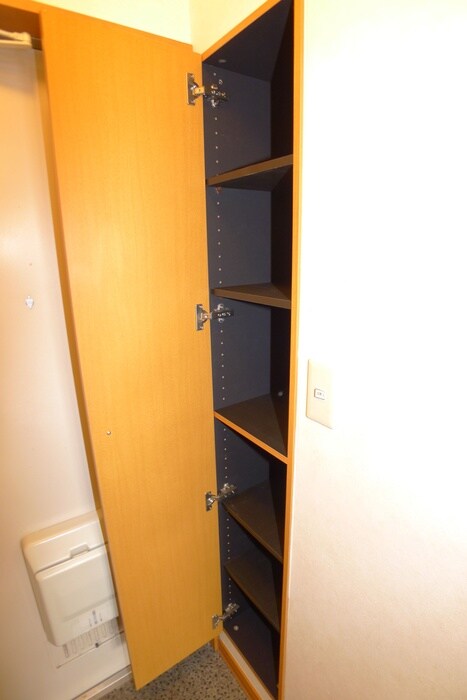 物件内観写真15　(靴箱)