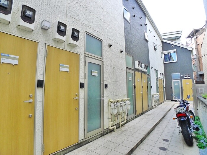 物件外観写真2　(外観写真)