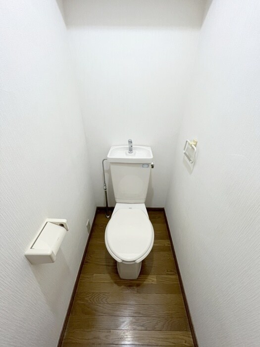 物件内観写真14　(トイレ)