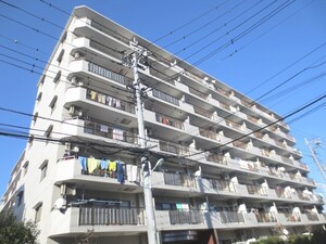グロ－リイホ－ム外観写真