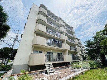 第二稲毛ハイツ４号棟（402）外観写真