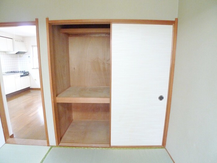 物件内観写真9　(収納)