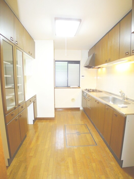 物件内観写真8　(キッチン)