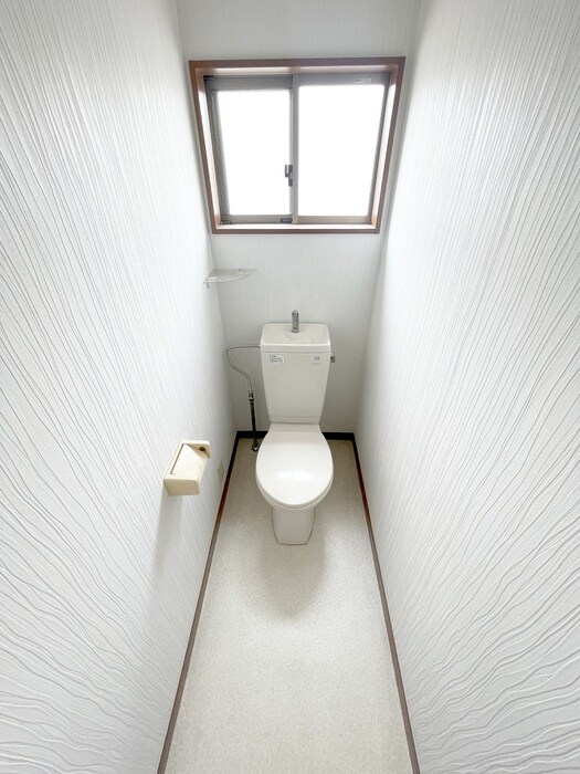 物件内観写真11　(トイレ)