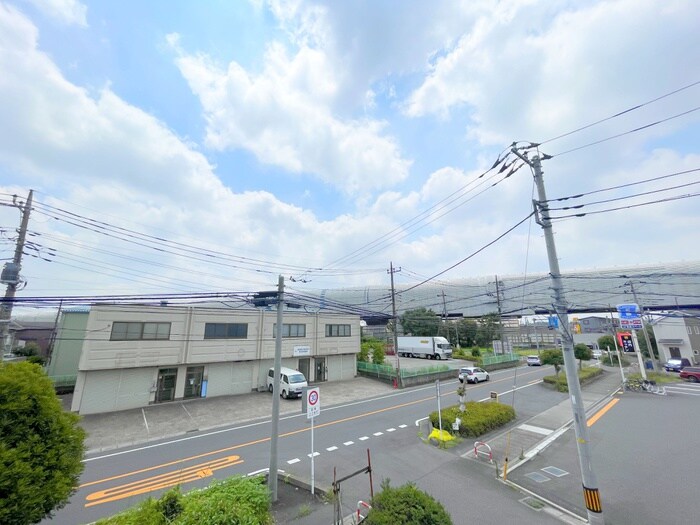 物件内観写真18　(室内からの展望)