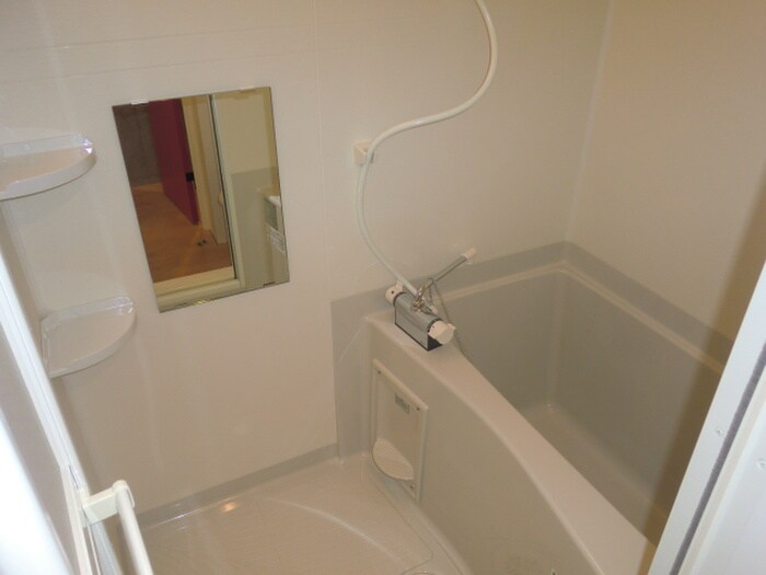 物件内観写真6　(バス／シャワールーム等)