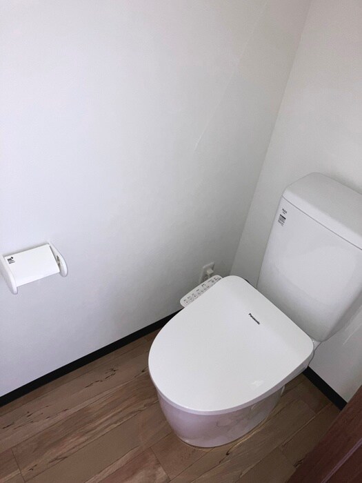 物件内観写真9　(トイレ)