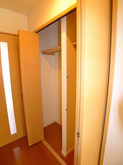 物件内観写真8　(収納)